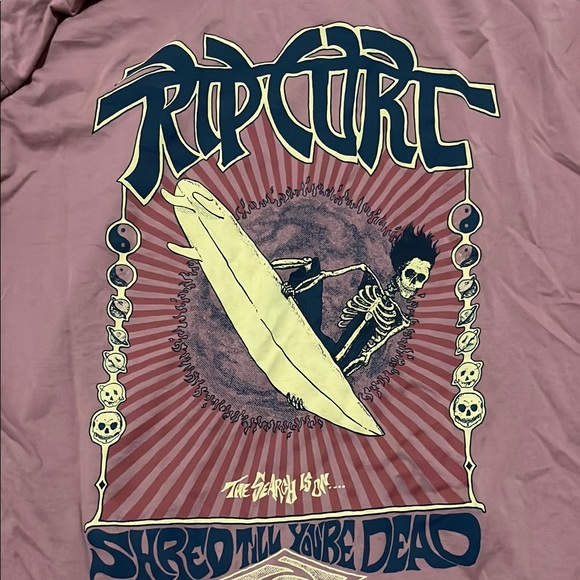 Rip Curl Pink Short Sleeve Tee Casual Comfort it’s salmon color - Picture 5 of 5